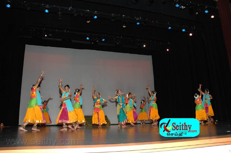 Jaffna-Hindu121013Toronto (87).jpg